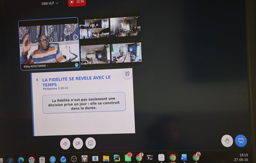 Session D@niel en direct : l'intervenant est à distance, la salle est filmée sous plusieurs angles